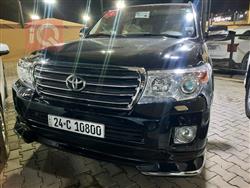 تۆیۆتا لاند کروزەر